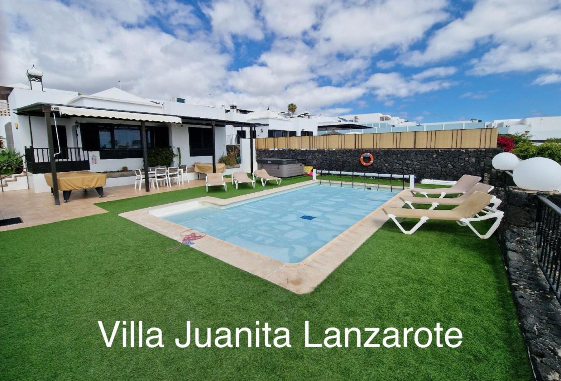 Villa Juanita, Puerto Del Carmen, Lanzarote Tías Exteriör bild