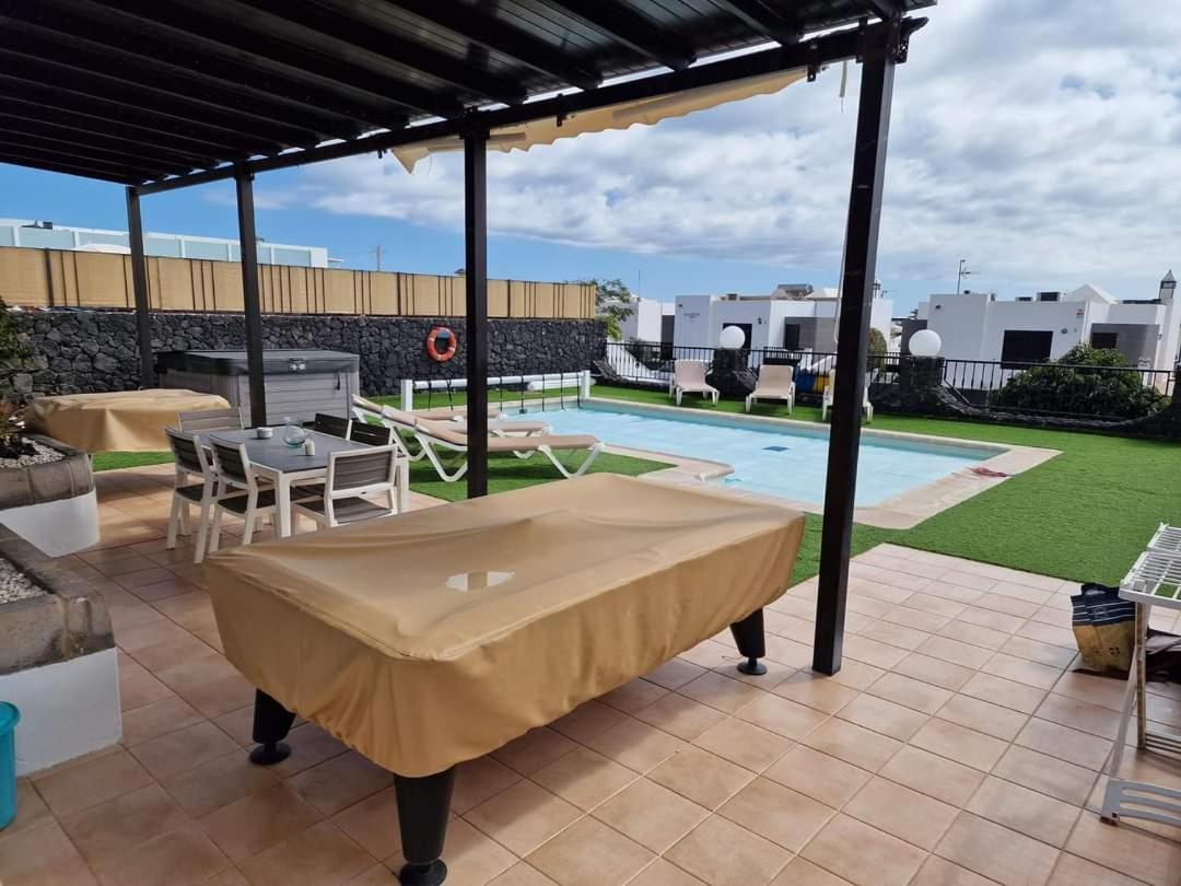 Villa Juanita, Puerto Del Carmen, Lanzarote Tías Exteriör bild